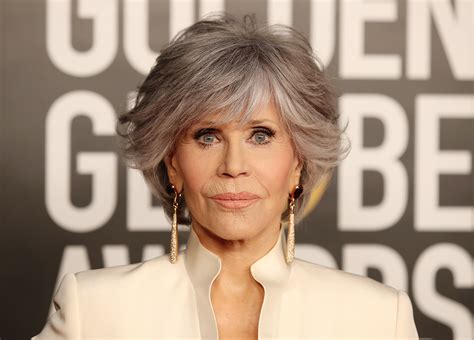 The $12 Foundation Jane Fonda Wore at the Golden Globes - NewBeauty