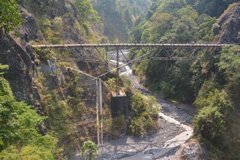 Akibat Lahar Hujan Gunung Semeru Jembatan Malang Lumajang Ambrol