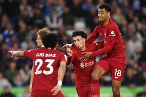 Curtis Jones Keeps Liverpool Chasing Champions League To Leave