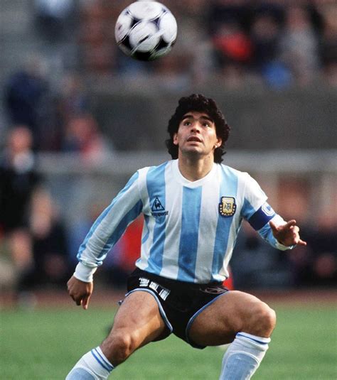 Diego Maradona Argentinas Legend Footballer Died Profile 1960 2020