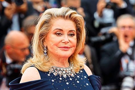 Viennale Stargast Catherine Deneuve Sagt Festivalbesuch Ab Film