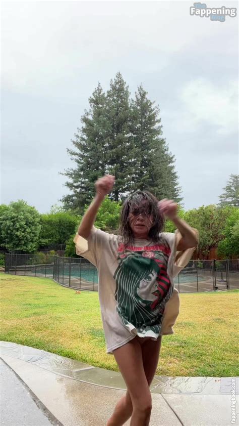 Isabela Merced Isabelamerced Nude The Fappening Photo 6204367 FappeningBook