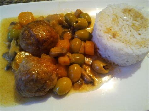 tajine au boulettes de viande hachée de poulet au gingembre Cuisine