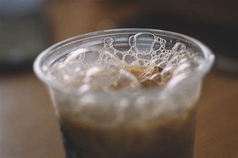 4-Ingredient Coffee Float Recipe (2021) | Bean Box®