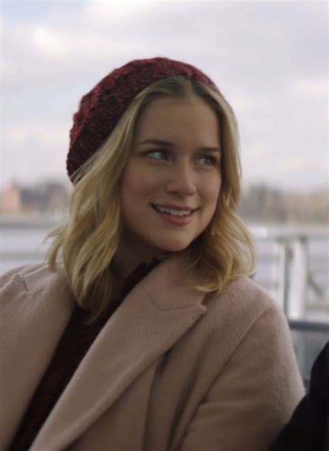 Guinevere Beck In 2022 Elizabeth Lail Elizabeth Icon