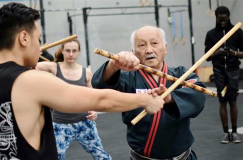 Arnis The Martial Art Of The Philippines Nipino Bridging Japan