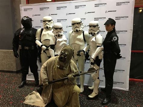 ‘Star Wars’ costuming enthusiasts wear fandom on their sleeves - WTOP News