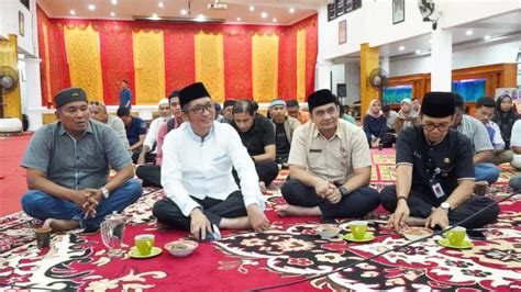 Sinergi Pemko Padang Dan Pers Diperkuat Lewat Buka Puasa Bersama