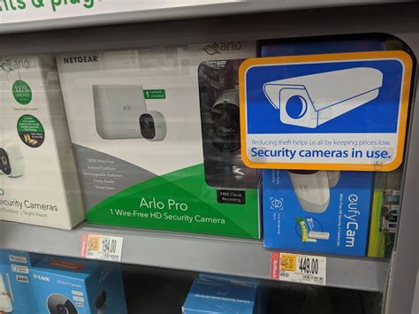 Walmart has security cameras watching their security cameras. : r ...
