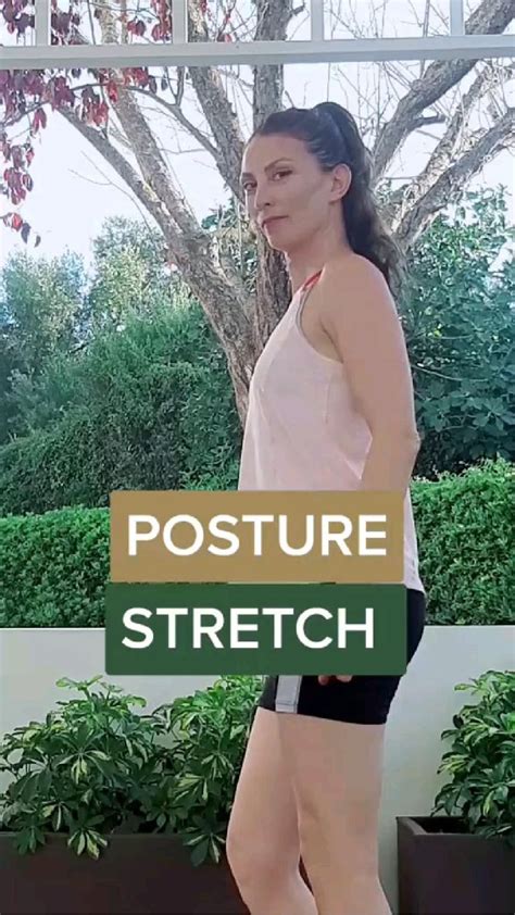 Rotator Cuff Stretch For Better Posture Posture Stretches Better