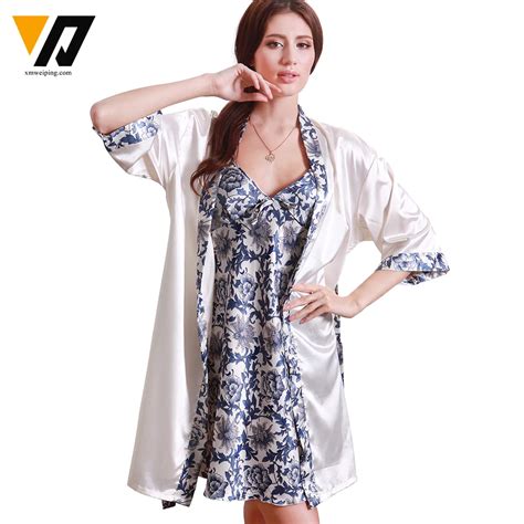 Xmweiping Luxury Chinese Style Womens Silk Sleepwear Nightgown Robe