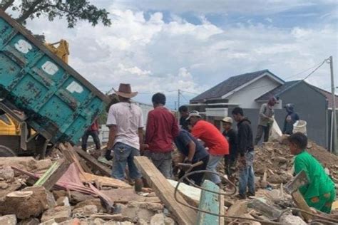 Bnpb Catat Bencana Sepanjang Didominasi Banjir Cuaca