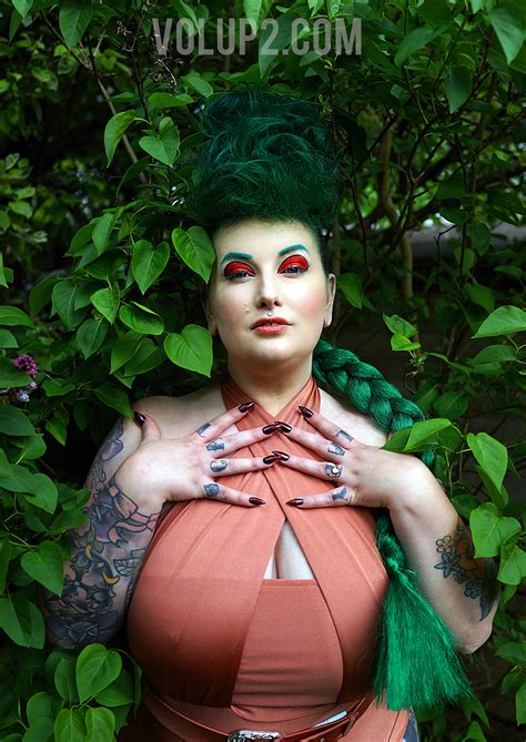 I SEA YOU Photos by Velvet d'Amour — VOL•UP•2