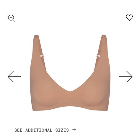 Skims Intimates Sleepwear Skims Naked Plunge Bra Size M Poshmark