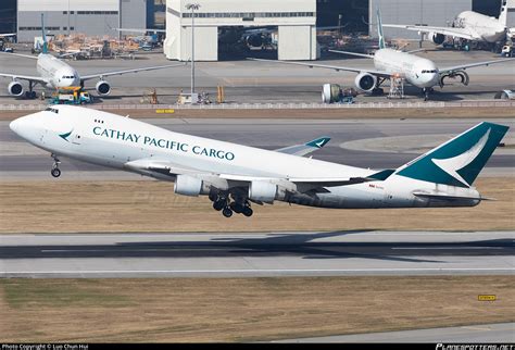 B Lif Cathay Pacific Boeing Erf Photo By Luo Chun Hui Id