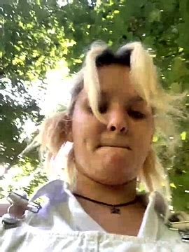 Leonagik Naked Stripping On XXX Webcam For Live Sex Video Chat VirtuaGirls