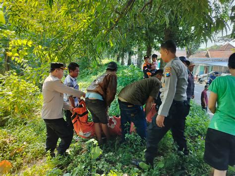 Perahu Terbalik Pemancing Di Mojokerto Tewas Tenggelam