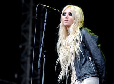 Cute Girl And Horny Image On Favim