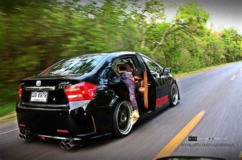 Modified Cars India: Honda City Modified