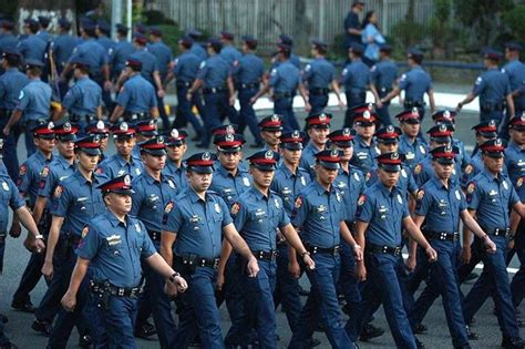 PNP resumes use of new ranks | Philstar.com