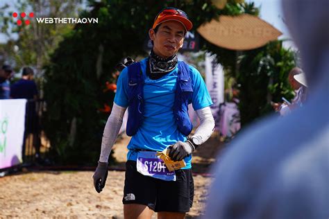 Đỗ Trọng Nhơn vô địch cự ly 112km Dalat Ultra Trail 2024 Mệt mỏi và