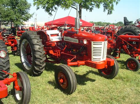 Ih 350 Hi Utility Diesel Tractors Farmall International Harvester