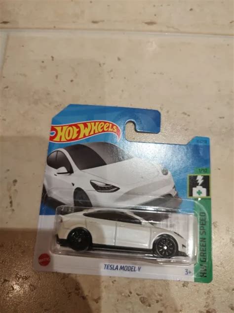 HOT WHEELS TESLA Model Y White Hotwheels 2023 NEW HKG28 HW Green Speed