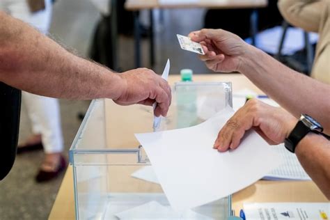 Mesas Electorales Constituidas Sin Incidencias En Cantabria La Jornada