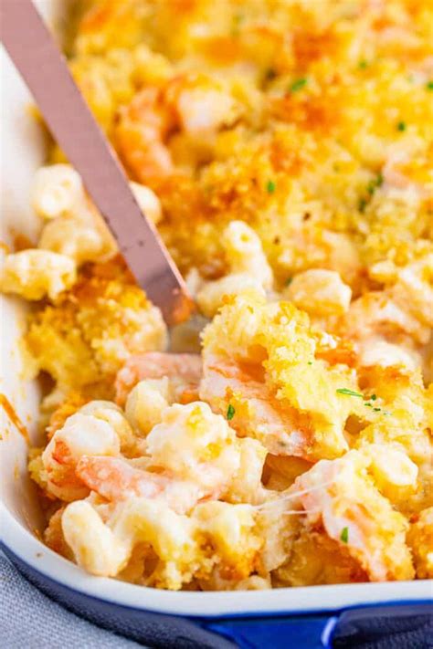 Easy Baked Shrimp Mac And Cheese A Farmgirl S Dabbles