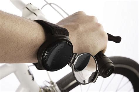 30 Bike Gadgets and Accessories for Design-Minded Riders | Bicicletta, Accessori, Andare in bici