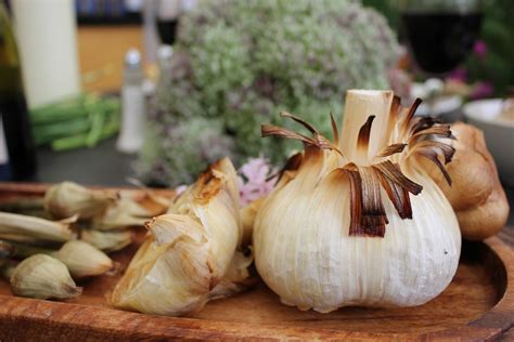 Roasted Elephant Garlic | Cooking with Garlic