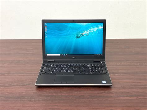 Dell Precision 7530 Xeon E 2186m 32gb 1024gb P3200m 6gb Màn 4k Edg Vn