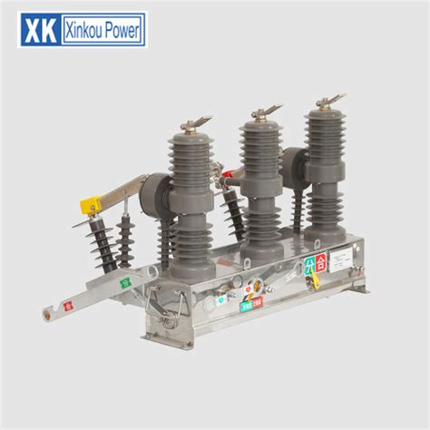 12KV 24KV Outdoor Vcb Breaker High Voltage Three Phase IEC Standard