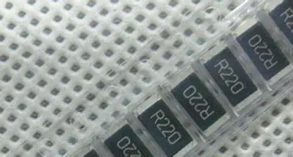 Резистор r220 smd