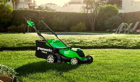 GreenWorks 2510802 Battery Lawn Mower Review - Haute Life Hub