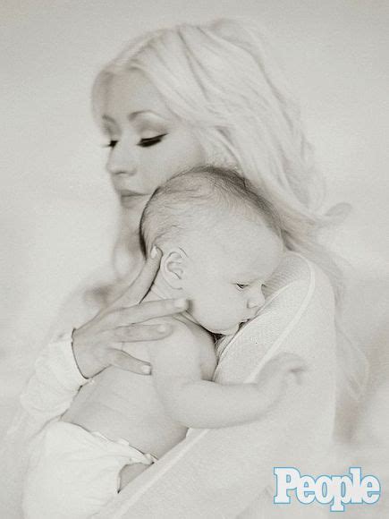 Christina Aguilera Baby Summer Rain Rutler Photos Christina Aguilera