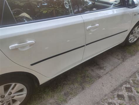 Listwa Na Zderzak Martig Toyota Corolla Xii Hb Listwy Czarne Boczne