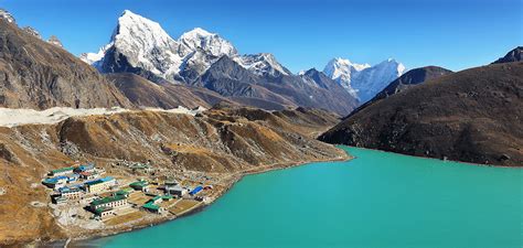 Gokyo Renjo La Pass Trek 14 Days Itinerary