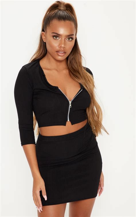 Black Rib Zip Front Fitted Crop Top Prettylittlething Usa