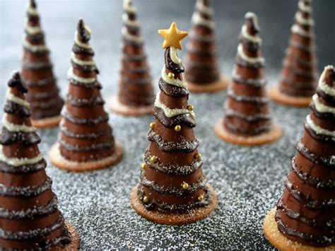 Christmas Tree Desserts