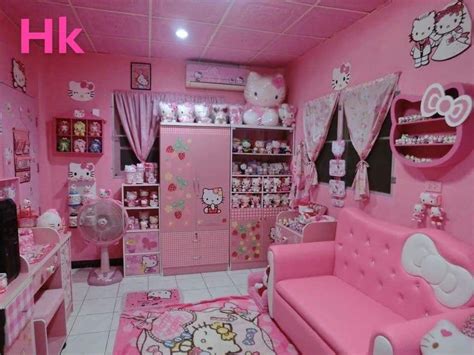 Pin By Angie Vargas On Hello Kitty Teen Girl Room Decor Bedroom