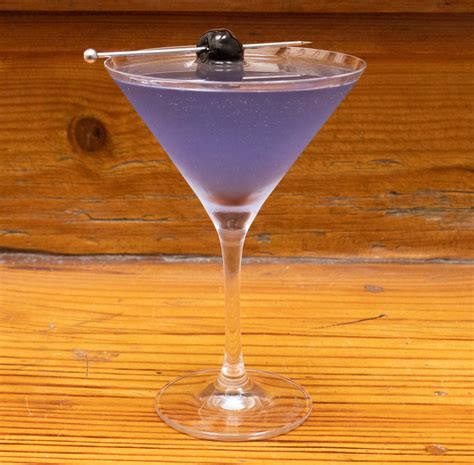 Aviation Cocktail Recipe 2foodtrippers