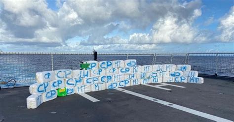 Marine Onderschept Ruim Kilo Coca Ne Bonaire Nu