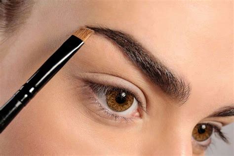 How To Fill In Eyebrows 7 Steps For Perfect Brows