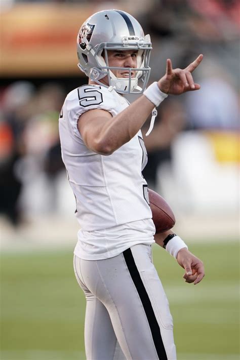 titans  sign johnny townsend