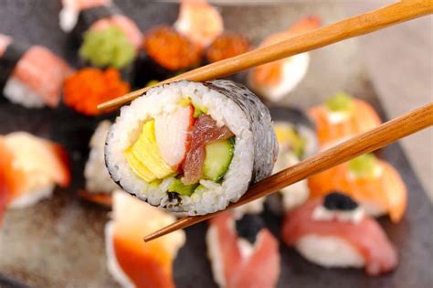 Futomaki Sushi E California Ricetta E Preparazione