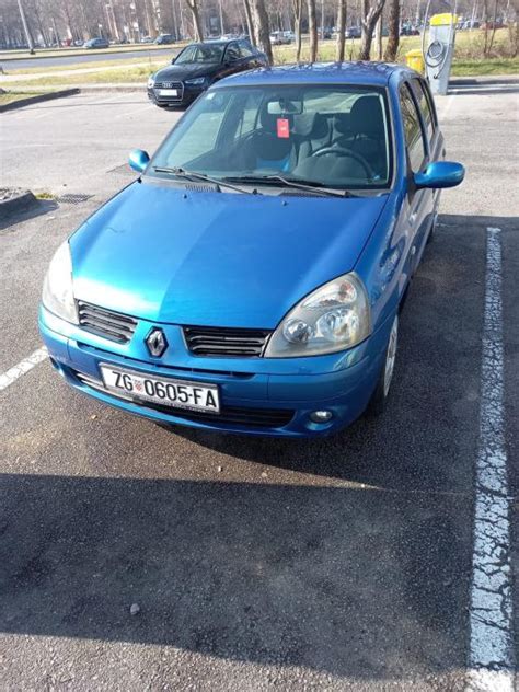 Renault Clio Dci God