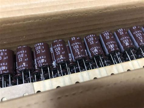 2023 Original New 33UF 350V NIPPON CHEMI CON Electrolytic Capacitor