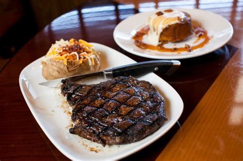 Longhorn Steakhouse Has Table Side Sauce To Die For Longhorn Steakhouse Steakhouse Recipes