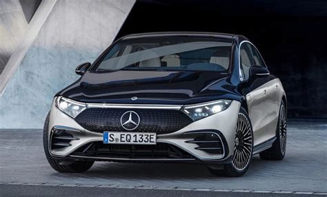 Charged Evs Mercedes Unveils New Eqs Electric Luxury Sedan Charged Evs